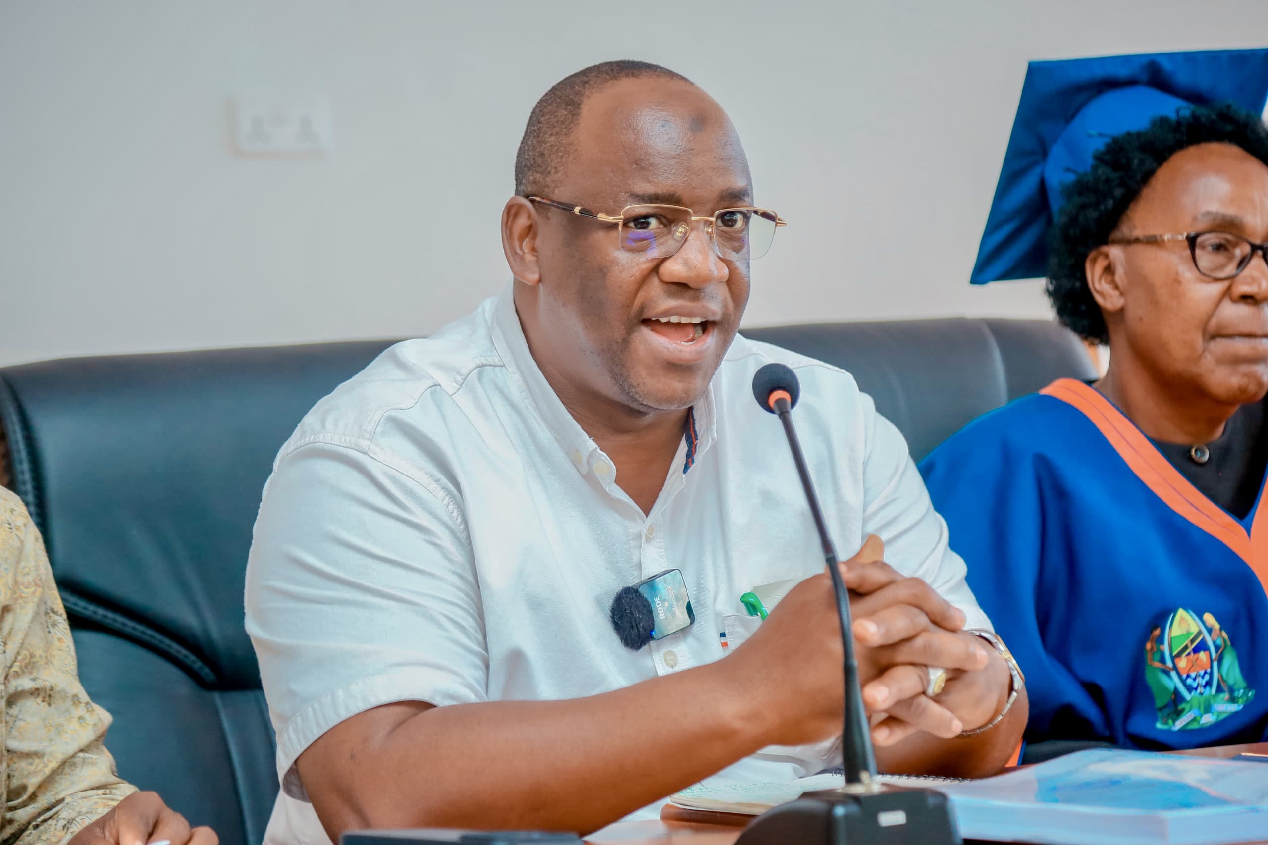 RC MTANDA AIPONGEZA ILEMELA KWA UFAULU WA KIFEDHA, ATAKA MAPATO YAENDELEE KUPAA